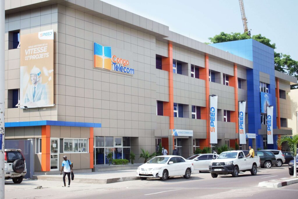 agence congo telecom ouendzé scaled